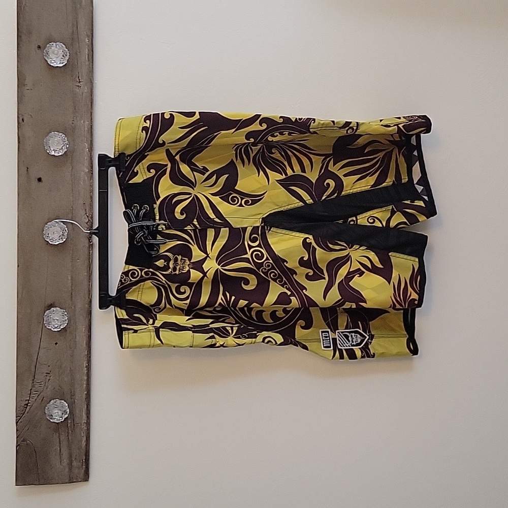 MCD Reversible Board Shorts SZ 40